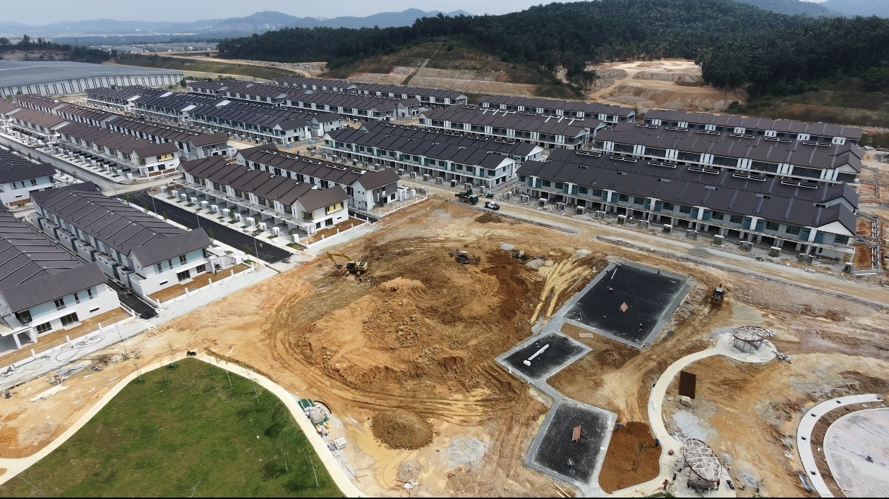 AVISA Residences site progress, aerial view 03, 15 October 2026